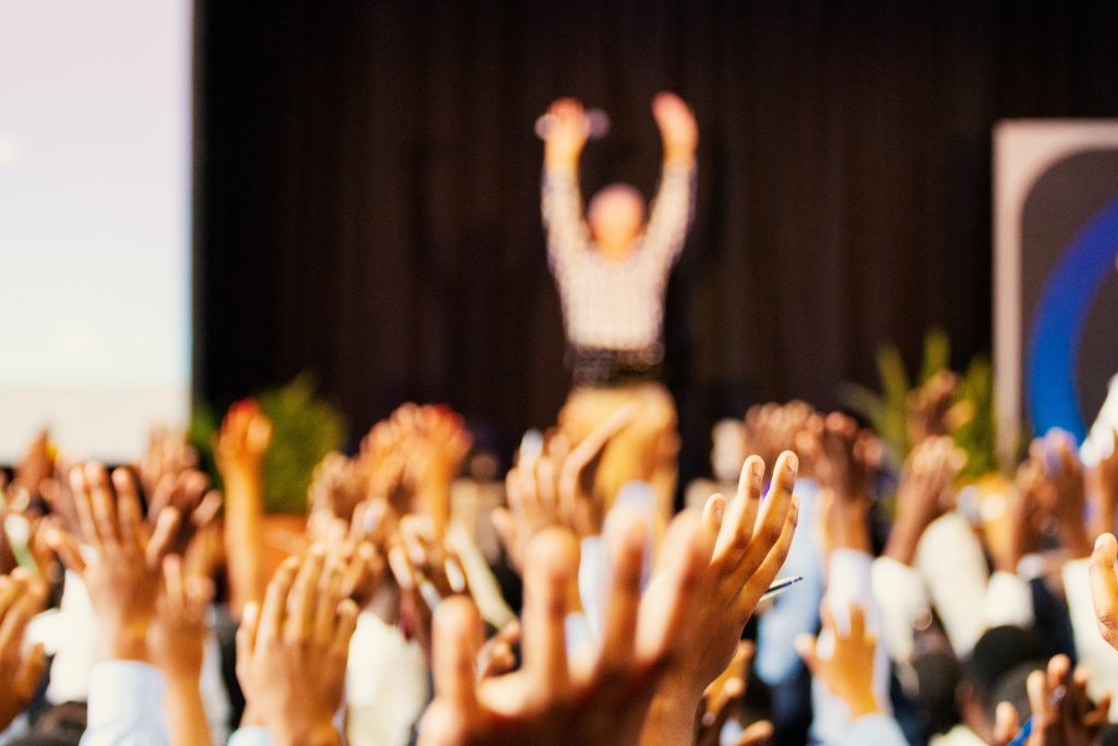 jaime-lopes-0RDBOAdnbWM-unsplash | upcoach coaching platform Networking & Events for life coach marketing